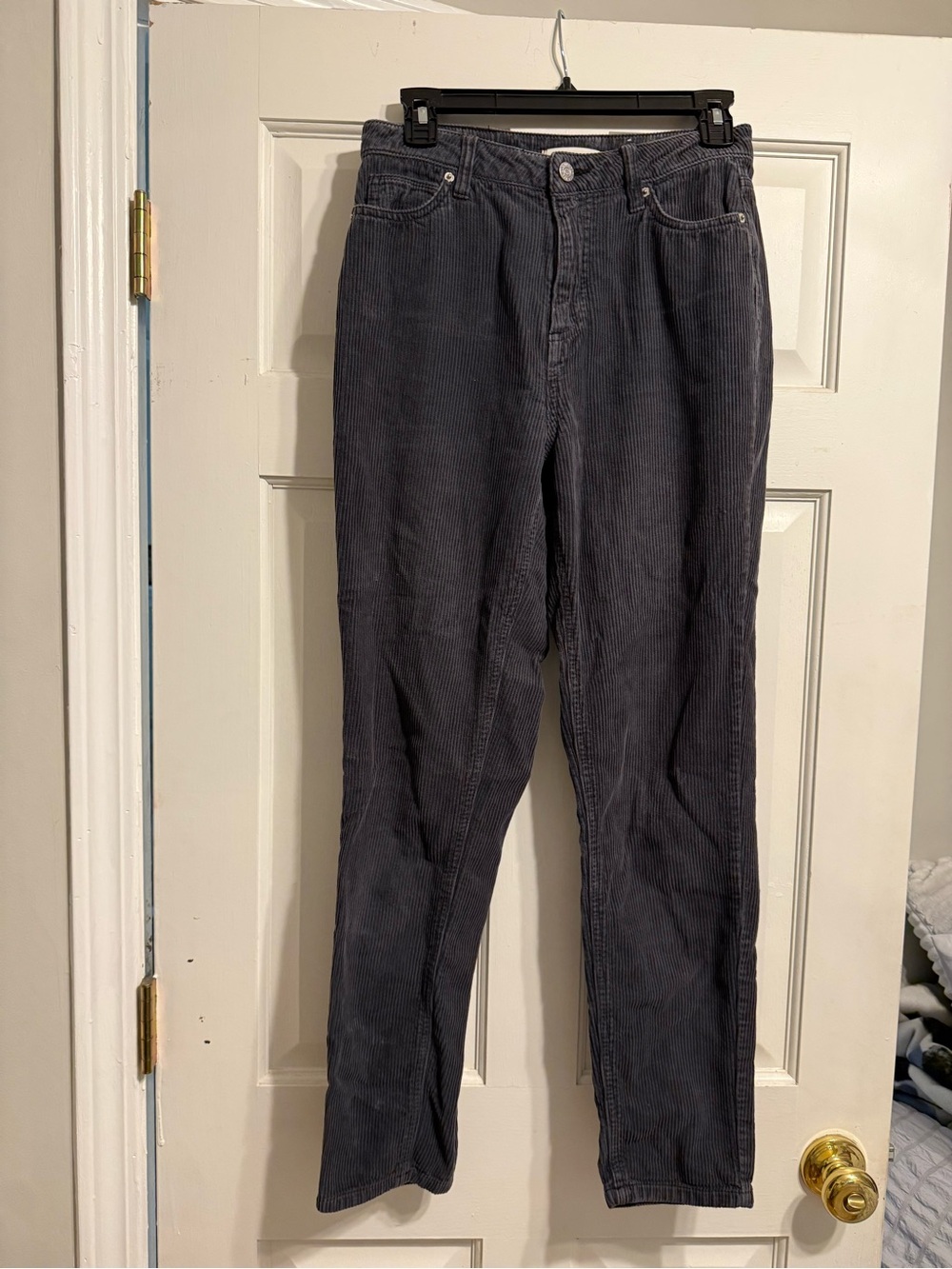 BDG Vintage Straight-Leg Corduroy Pants in grey size 26